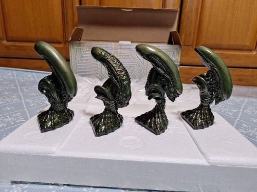 Sideshow collectibles alien - sideshow,