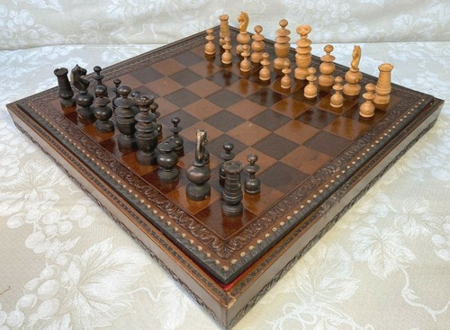 Vtg leather chess game - leather,