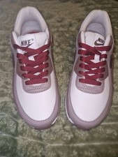Nike Air Max 90 Women's