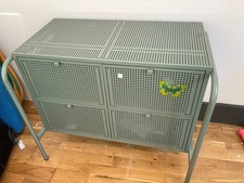 Ikea Nikkeby green powder