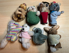 BUNDLE OF VINTAGE 1980's PLUSH