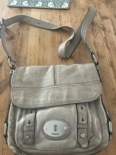 Fossil maddox flap crossbody - fossil,