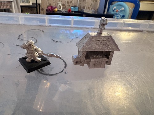 Warhammer fantasy dwarf anvil - fantasy,