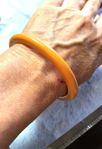 Vintage butterscotch bakelite - vintage,
