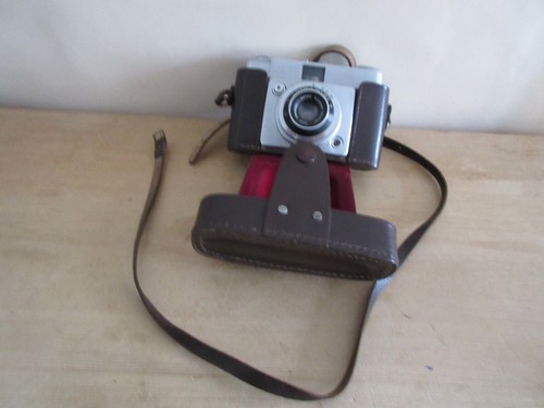 Vintage early ilford sportsman - early,