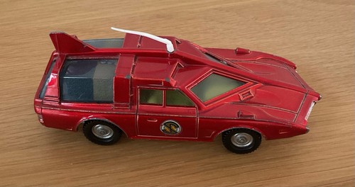 Dinky 103 captain scarlet spc - dinky,