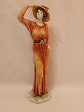 ​Elegant The Regal