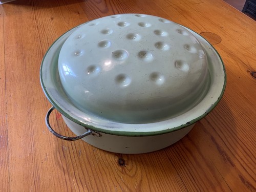 Vintage enamel round roasting - vintage,