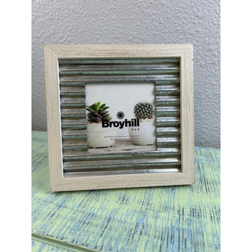 Broyhill 4x4 rustic frame - broyhill,
