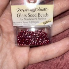 Mill hill glass - bn, seed