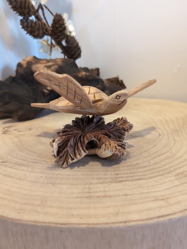 Carved chinaberry sea - chinaberry,