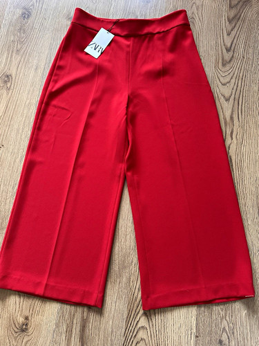 Bnwt zara size women - bnwt,