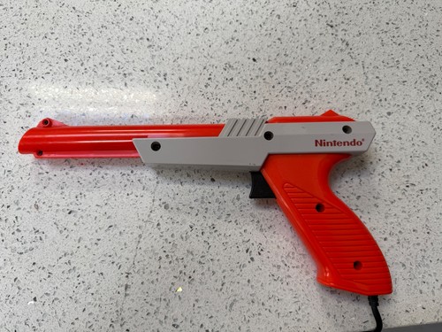 Nintendo nes zapper - zapper, gun