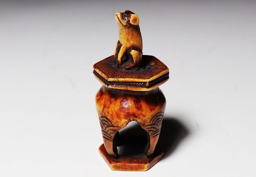 Japanese antique netsuke dog - japanese,