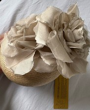 Cream/beige silk rose