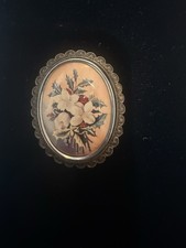 Gorgeous TLM brooch with metal