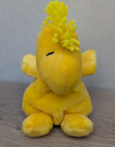 Peanuts woodstock plush yellow - peanuts,