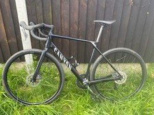 Canyon Endurance CF 6 Road