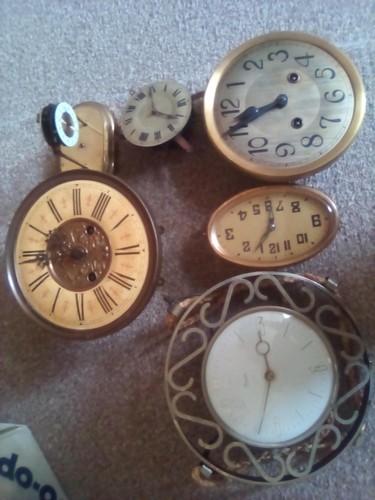 Selection clock parts - of,