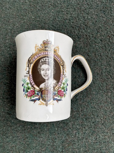 Official queen elizabeth - official, ii