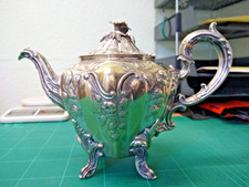 Large Victorian ornate silver plate teapot