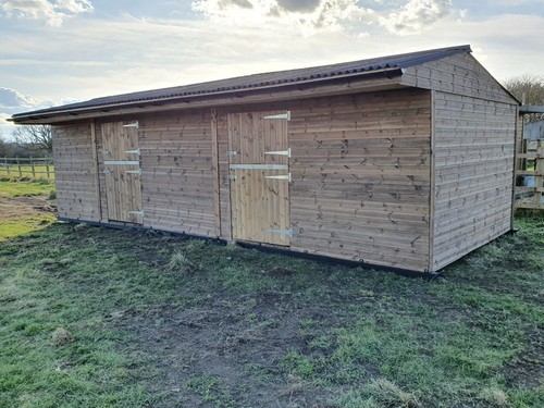 Mobile stable 24x12 - mobile,
