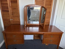 STAG Mahogany Vanity Dressing
