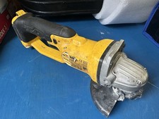 DEWALT 18V XR Li-ion Cordless Grinder Body In Working Condition.