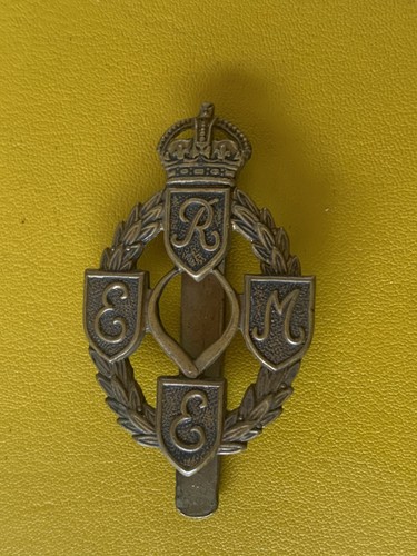 Genuine british army reme - british,
