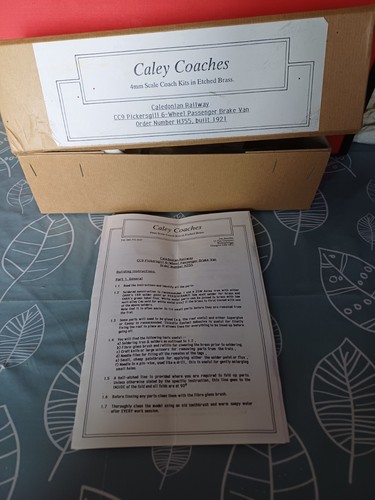 Caley coaches 4mm - coaches,