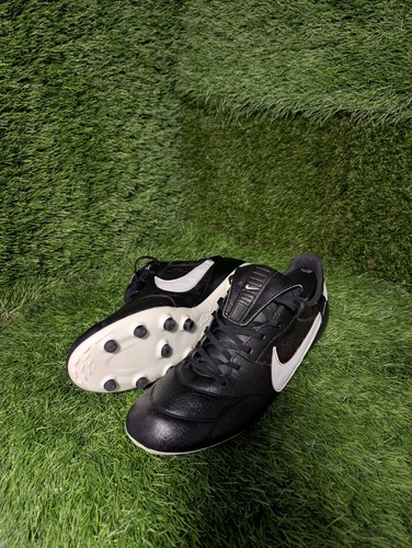 Nike premier iii size 9 - iii,