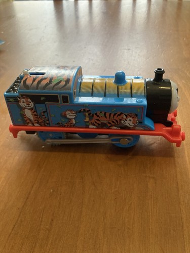 Trackmaster thomas the tank - thomas,