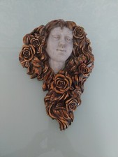 Vintage Serenity Wall Pocket