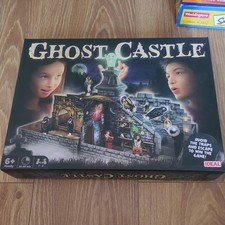 Ghost Castle Ideal 2020 Family