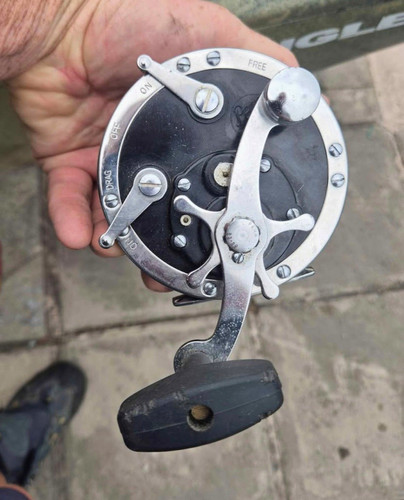 Penn sea reel saltwater - 49,