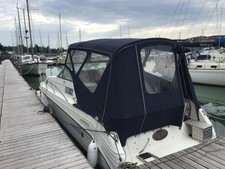 Rinker Fiesta Vee 265 motorboat