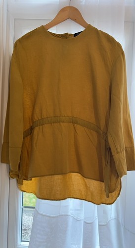 Zara mustard long sleeve top