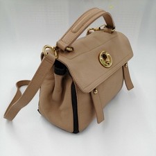 Yves Saint Laurent YSL Muse