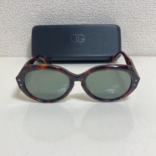 Vintage oliver goldsmith - vintage,