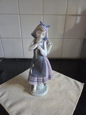 Lladro Porcelian Figurine