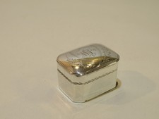 18TH CENTURY HALLMARKED B'HAM SILVER NUTMEG GRATER WITH HINGED BASE - C. 1797