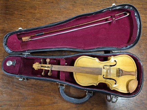 Vintage miniature violin - miniature,
