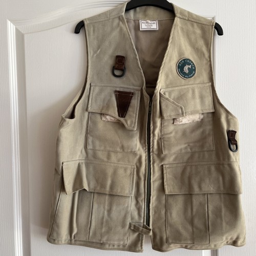 Rare vintage bob - church, beige