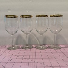 Vtg Set of 4 Stemmed Wine