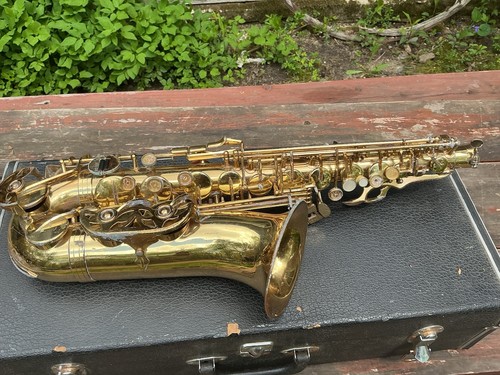 Conn alto saxophone sax - conn, ??