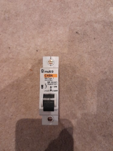 Merlin gerin 21325 c45n amp - merlin, 15
