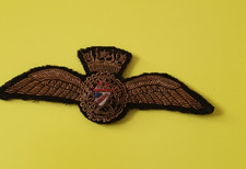 vintage British airways pilot badge gold bullion wire wings early livery