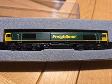 Graham Farish N gauge 371-385 Class 66 diesel 66 546 Freighliner green/yellow