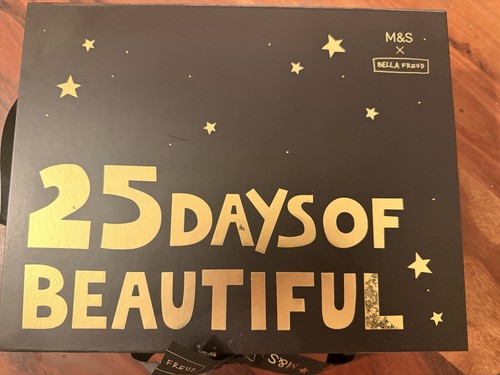 Bella freud 25 - m&s, (2025)25