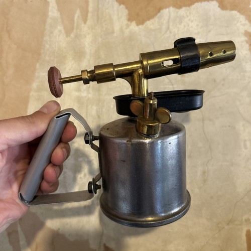 Blow lamp express france - france,